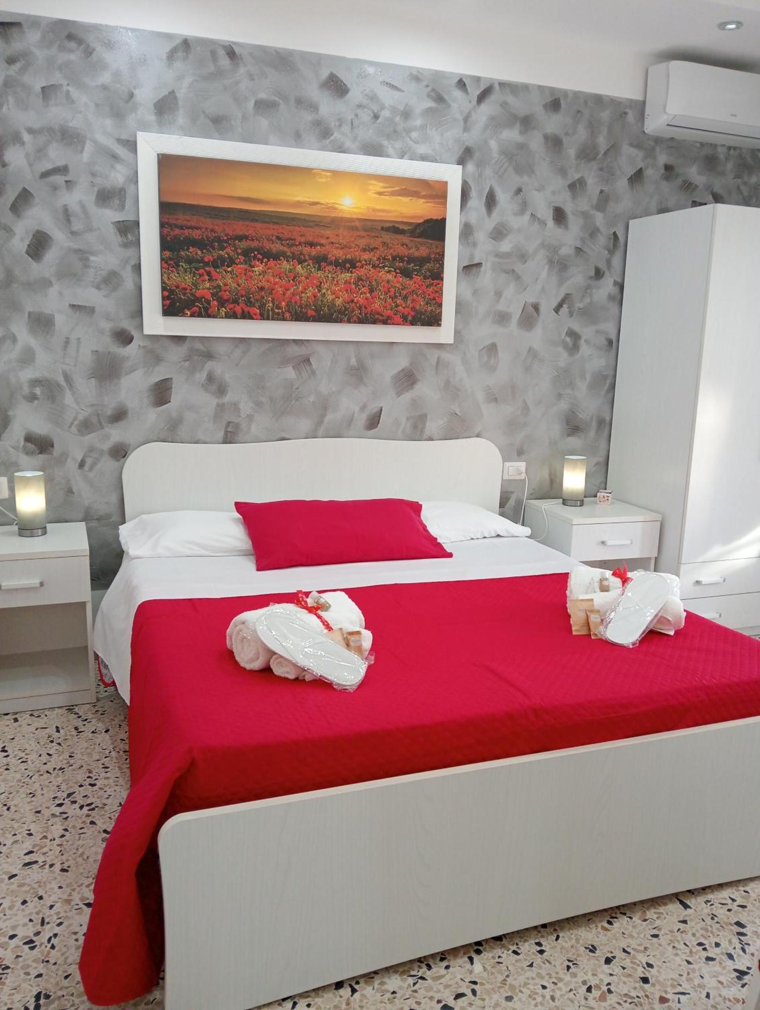 Suite Roma Чефалу Экстерьер фото